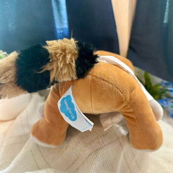 Salesforce Trailblazer ASTRO Nomical Plush - Picture 8 of 9
